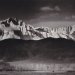 [EN] Winter Sunrise, Sierra Nevada from Lone Pine, California by Ansel Adams (1944).
[PL] Zimowy wschód słońca, Góry Sierra Nevada z miejscowości Lone Pine w Kalifornii, Ansel Adams, 1944.