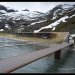 Ils savent y faire les norvégiens avec l'intégration d'une architecture moderne et fonctionnelle dans ce décors naturel, un exemple à prendre!