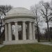 [EN] District of Columbia World War Memorial. This Memorial commemorates the citizens of the District of Columbia who served in World War I.
[PL] Pomnik upamiętniający obywateli Dystryktu Kolumbii, którzy służyli w wojsku podczas I Wojny Światowej.