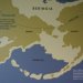 [EN] Beringia - Bering Land Bridge.
[PL] Beringia - kiedy poziom oceanicznej wody się obniżył podczas ostatniej epoki lodowcowej, powstała kraina łącząca Amerykę z Azją.